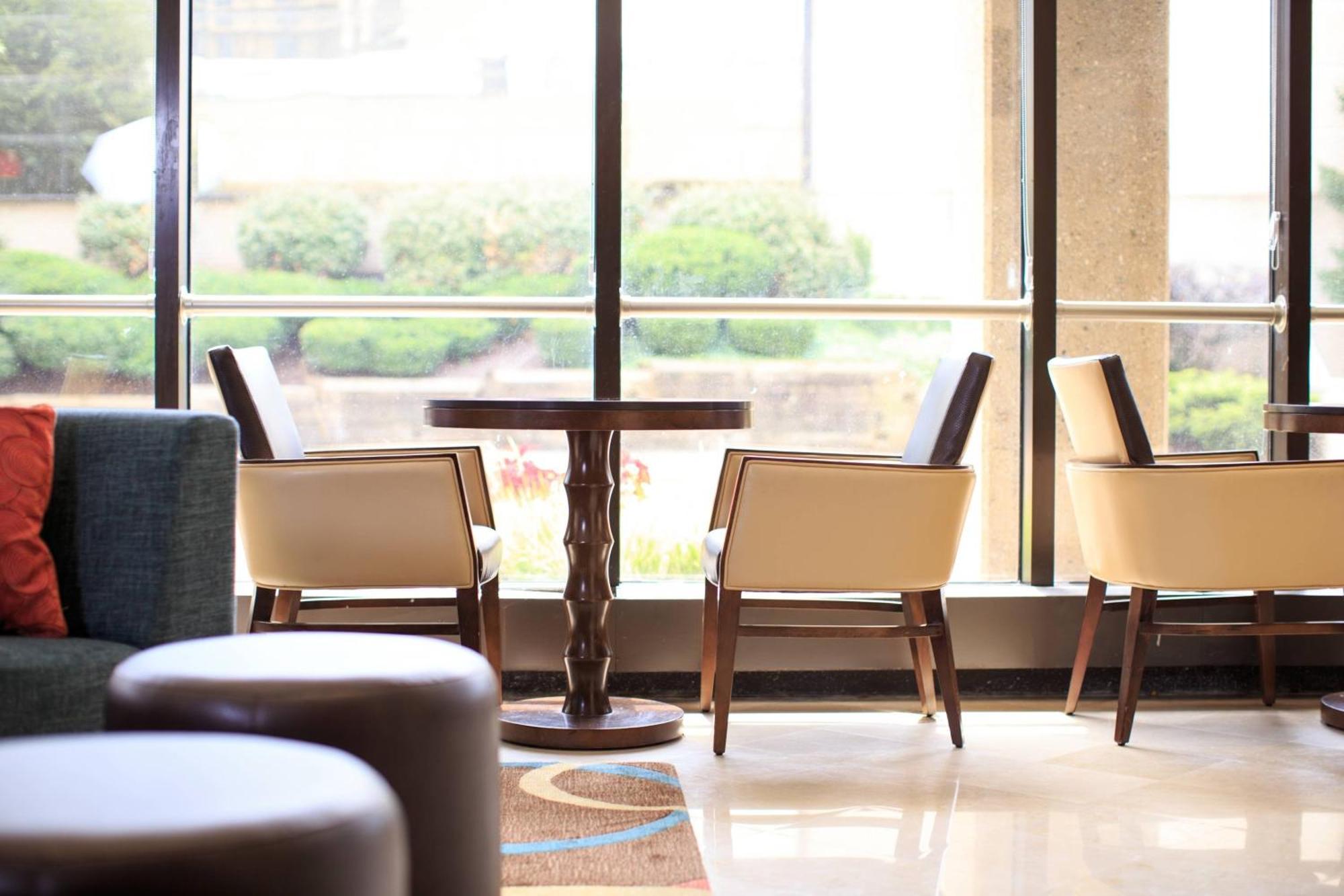 Готель Charleston Marriott Town Center Екстер'єр фото